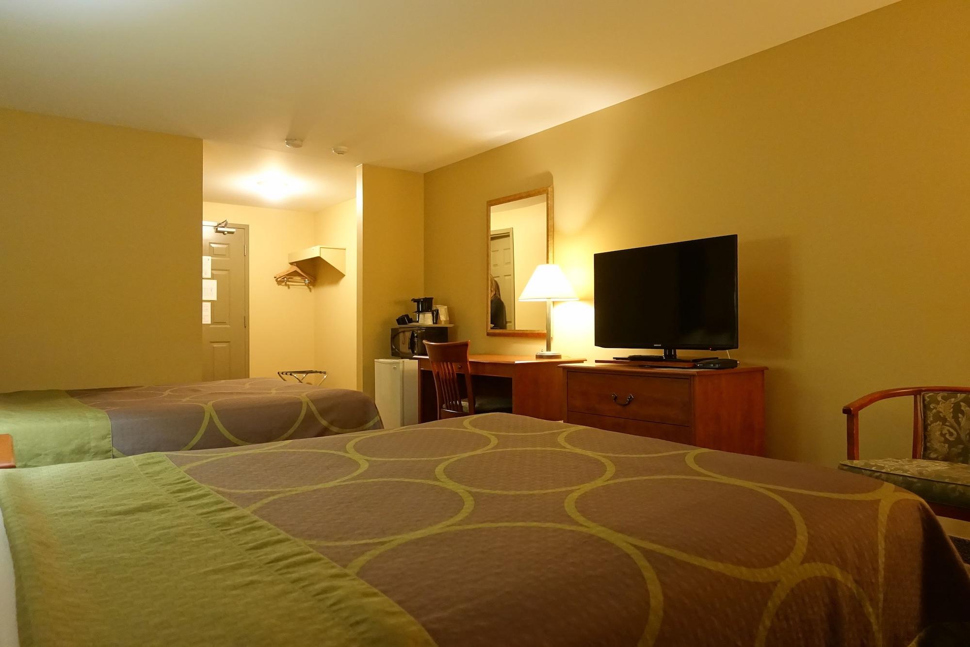 Super 8 By Wyndham Sault Ste Marie On Hotel Bagian luar foto