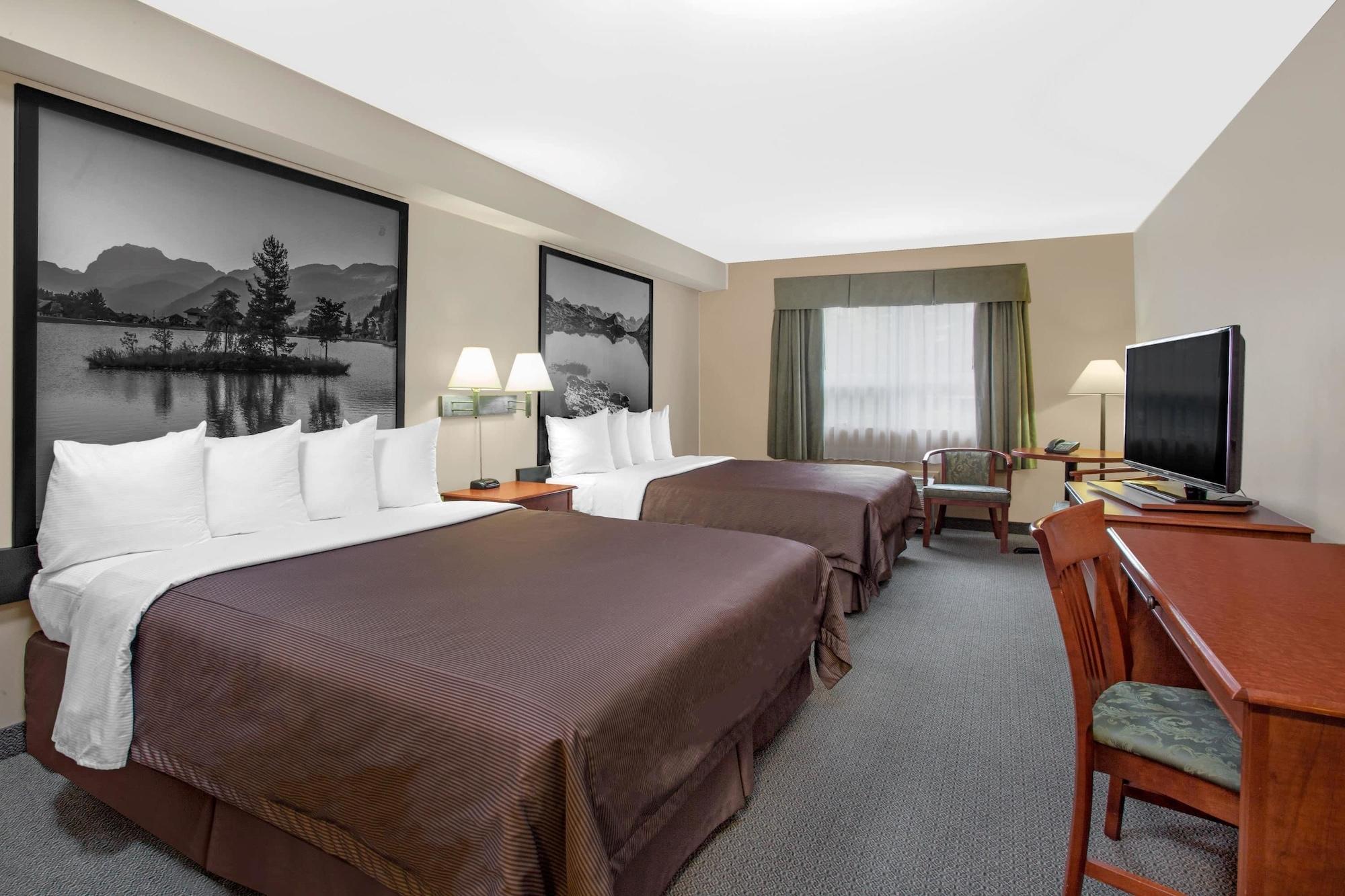 Super 8 By Wyndham Sault Ste Marie On Hotel Bagian luar foto