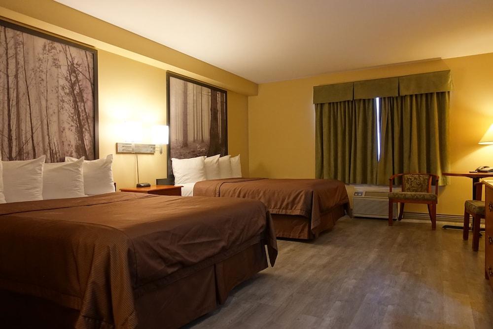 Super 8 By Wyndham Sault Ste Marie On Hotel Bagian luar foto