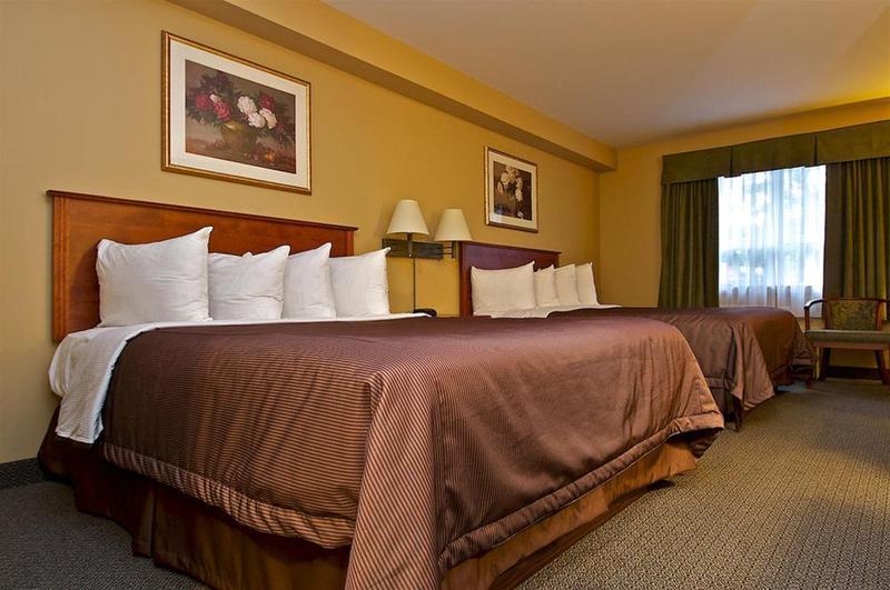 Super 8 By Wyndham Sault Ste Marie On Hotel Bagian luar foto