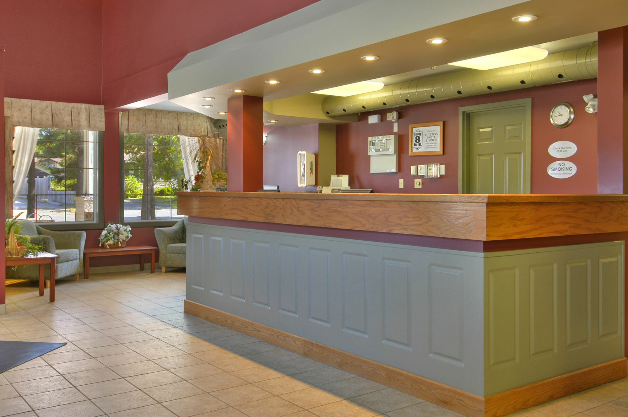 Super 8 By Wyndham Sault Ste Marie On Hotel Bagian luar foto